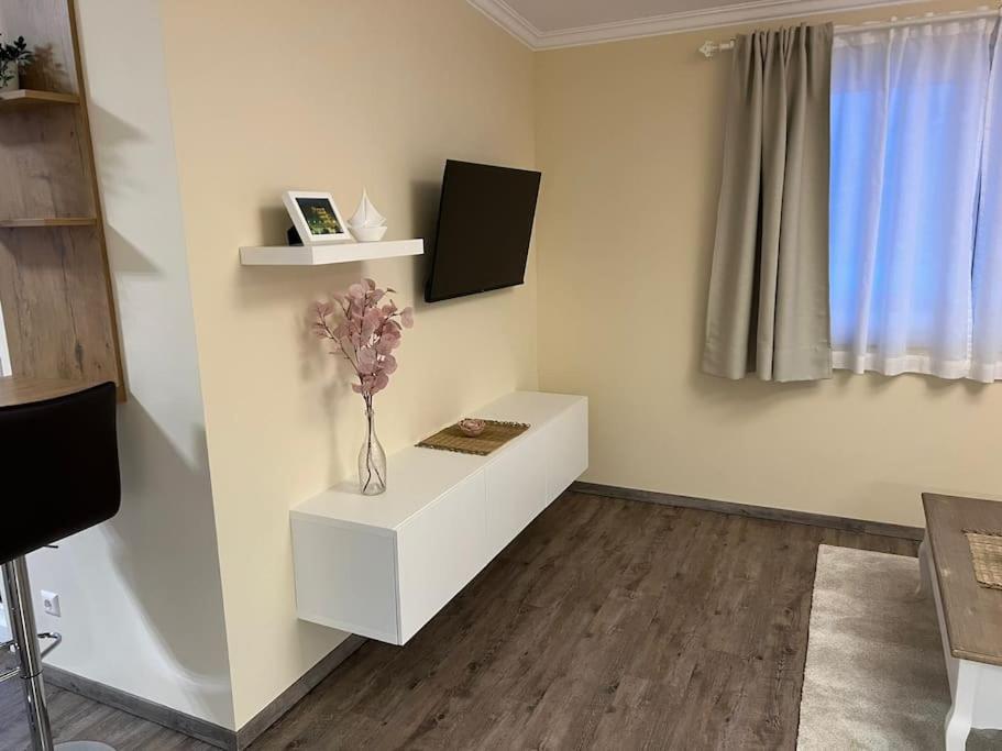Gemuetliche Wohnung In Velden! Velden am Wörthersee Buitenkant foto