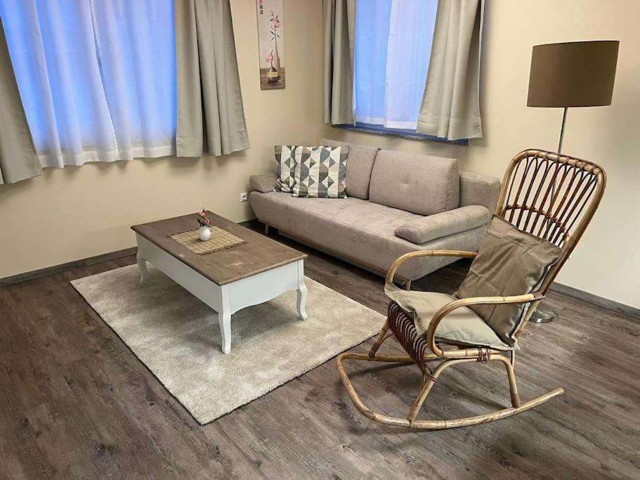 Gemuetliche Wohnung In Velden! Velden am Wörthersee Buitenkant foto
